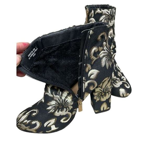Bamboo Namaste Tapestry Black & Gold Floral Ankle Block Heel Booties Size 8 - Picture 4 of 8